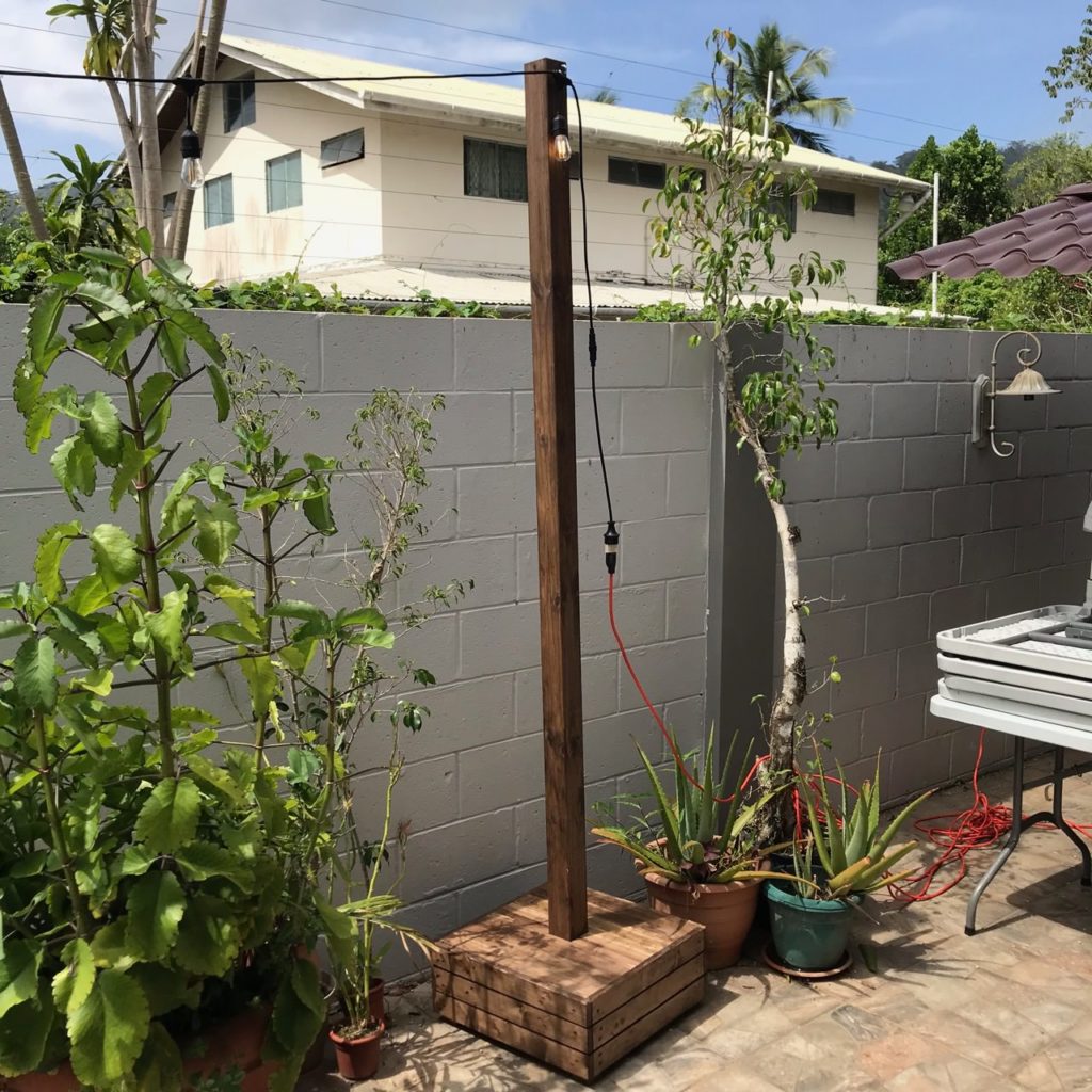 Freestanding Light Posts (pair)